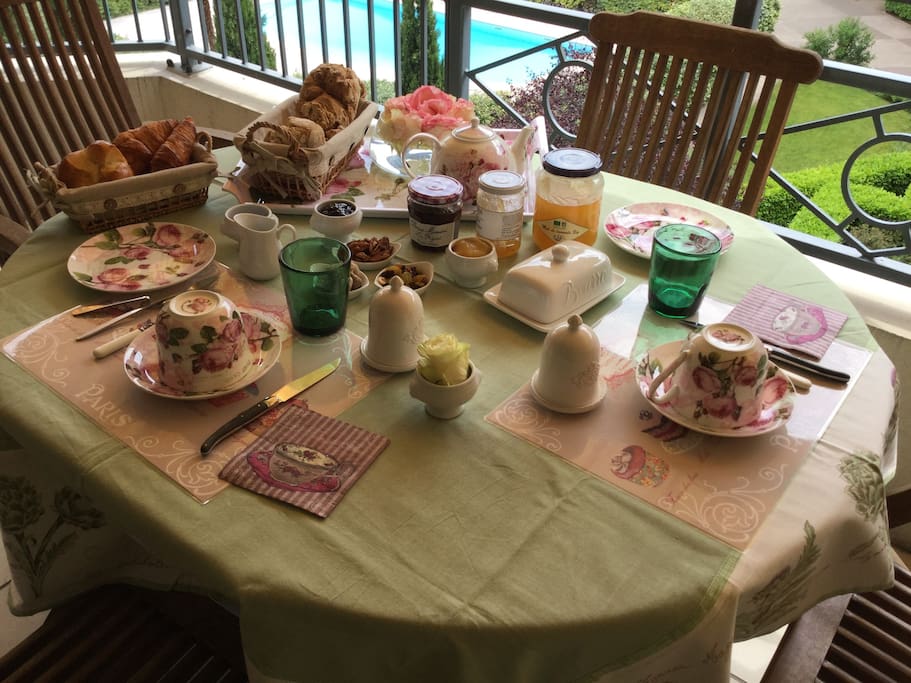 Petit déjeuner sur demande