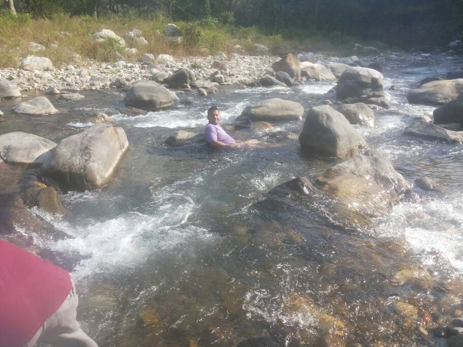 Heul river, tributary of Ganges near Astraal