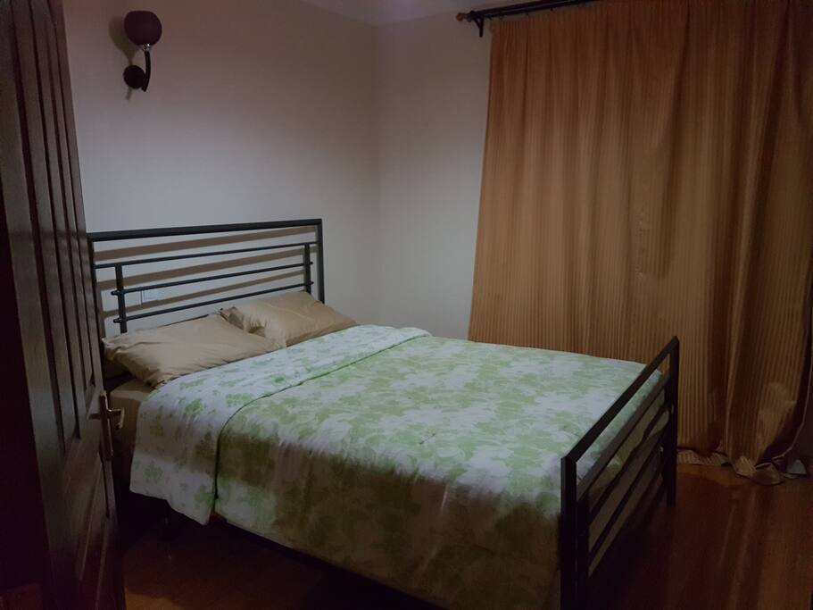 Queen Size bed