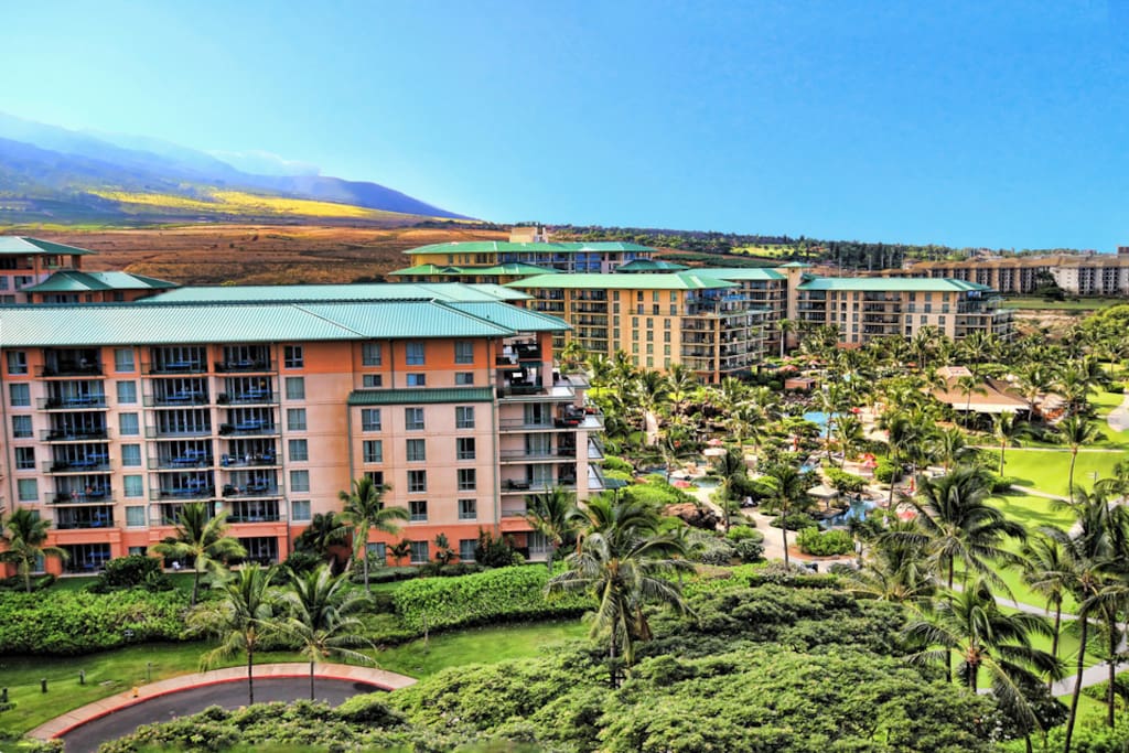 38 acres of amazing scenery surround Honua Kai, including the aquatic playground with 4 pools.