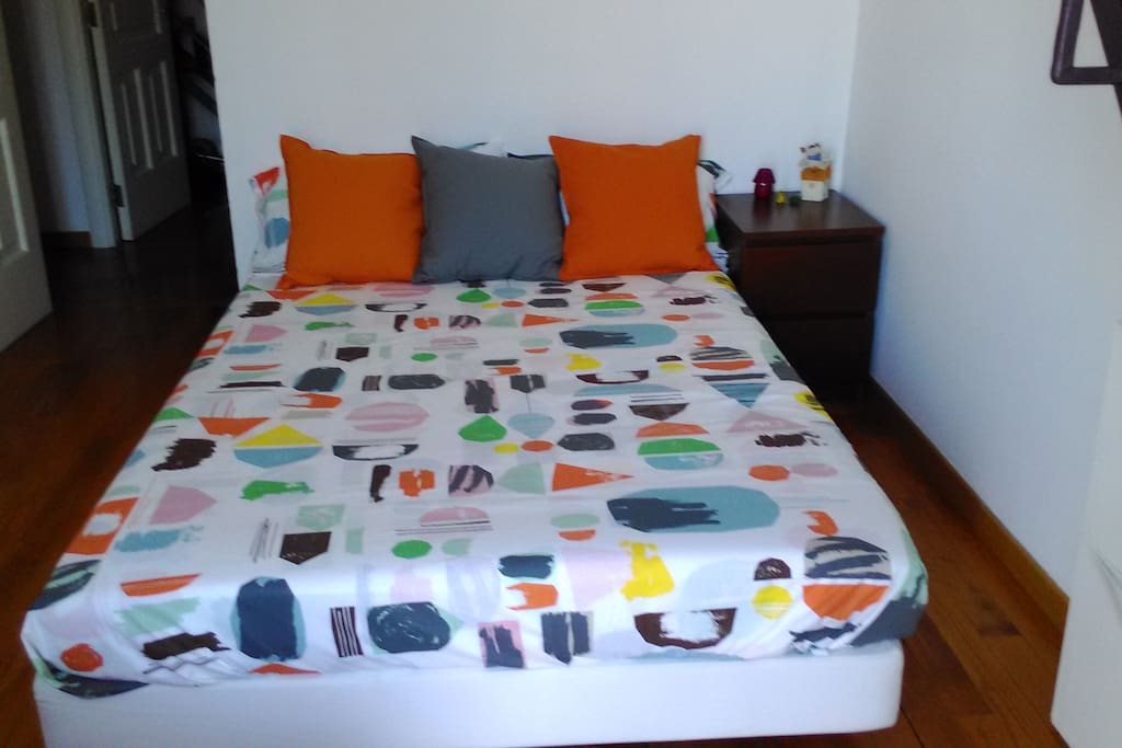1st room