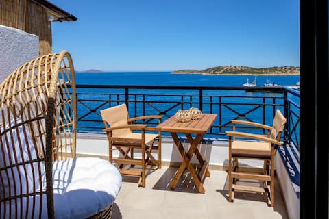 SEA VIEW APARTMENT N#2