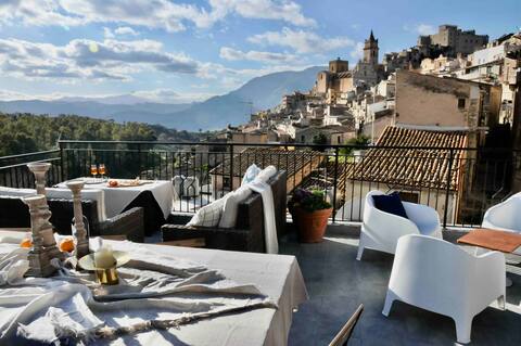 Spectacular rooftop views!