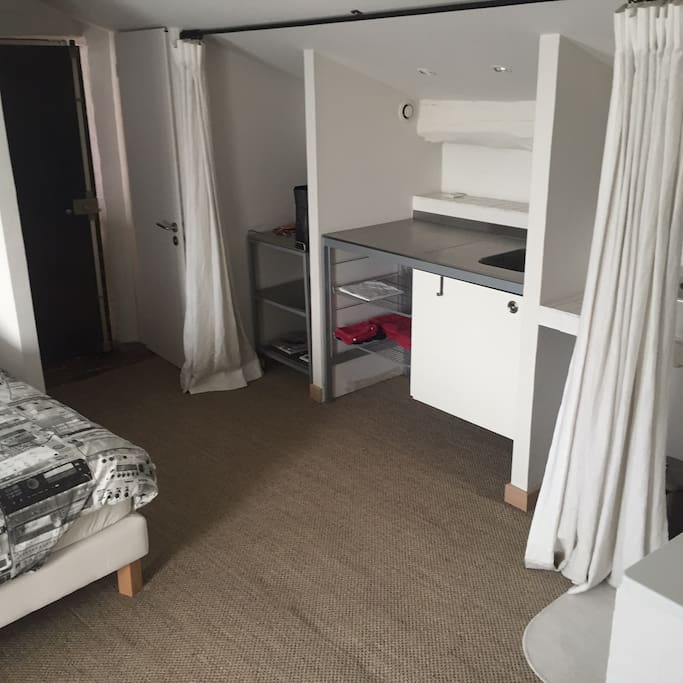 WC indépendant et espace cuisine