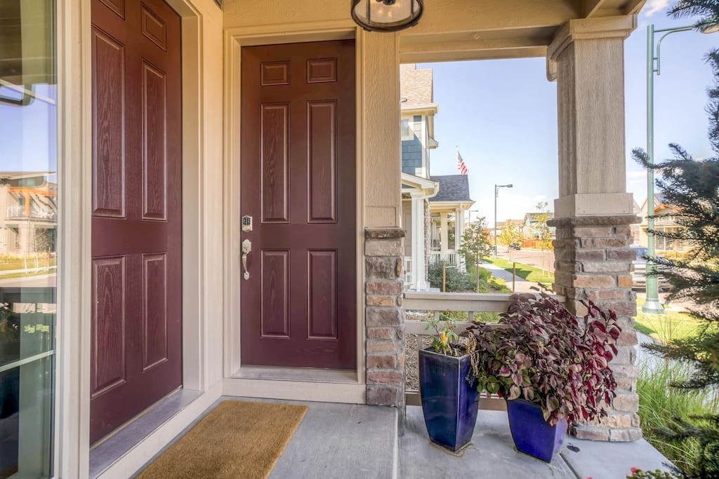 Private Entrance