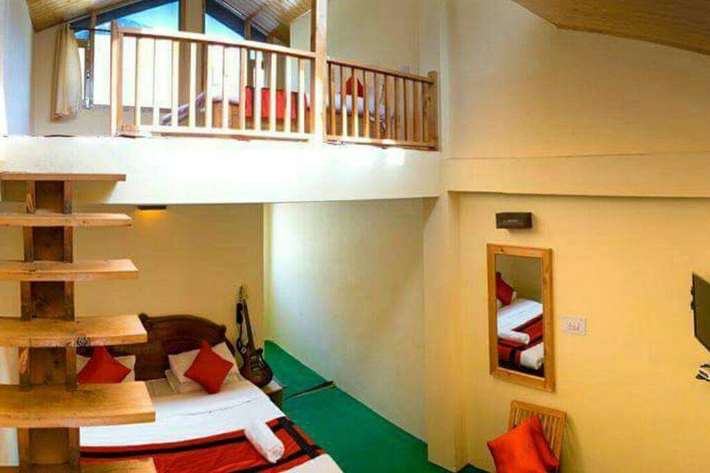 Duplex with mountain view