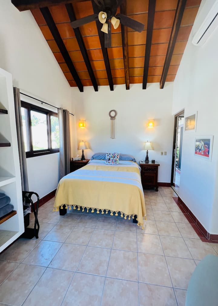 Dhoma e tretë e gjumit me krevat dopio "queen"