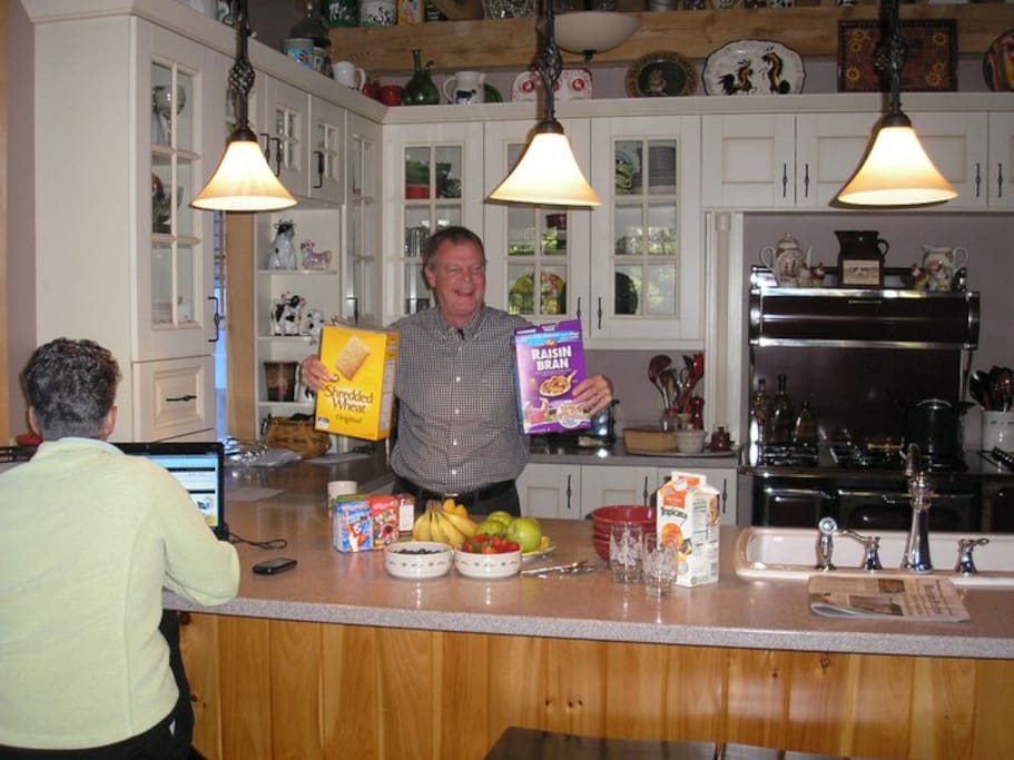 Bob serving up breakfast!