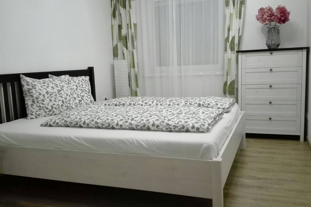 Main bedroom