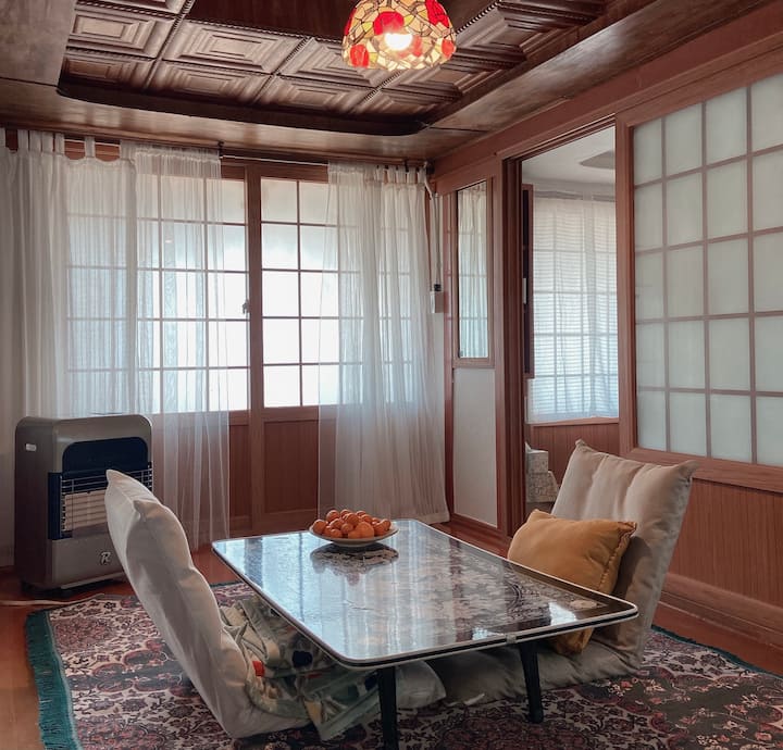 제주서쪽 바닷가마을의 시골집 [서로의 나날]