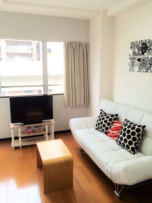 Living Room(4th floor)