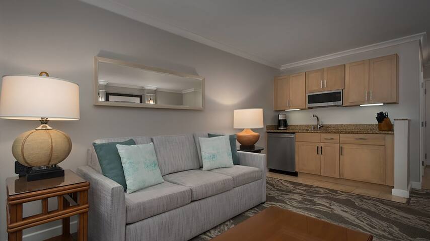 Prime Oceanfront Maui Marriott 2BR 3BA Condo gallery image 3