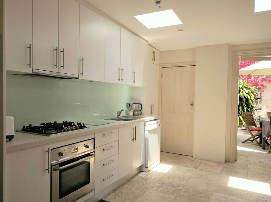 Modern open plan kitchen will all facilities.