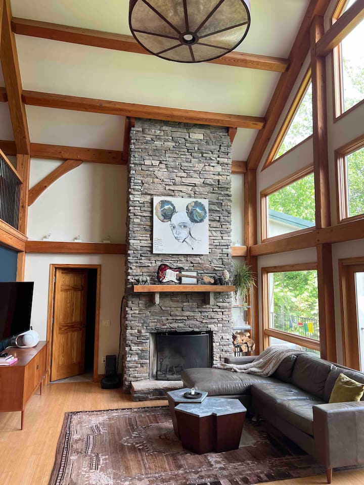 Mountain Retreat Near Downtown - Signal Mountain, TN