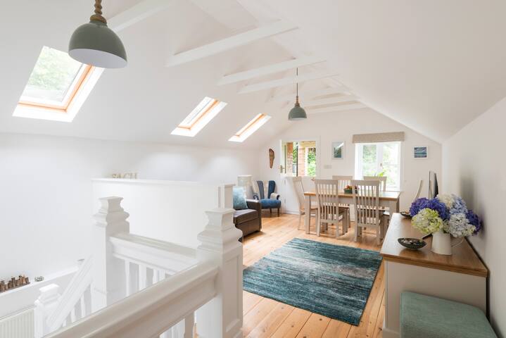 The Coach House At Lower Coombe Royal Family Dogs Cottages For