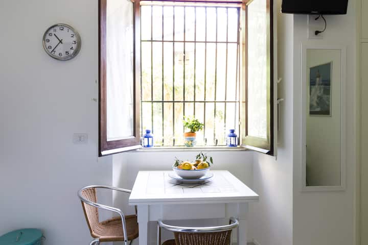 Charming Small Apartment Taormina - Taormina