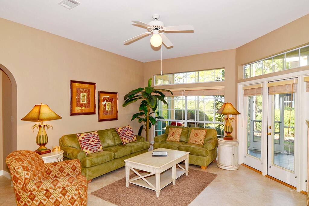 Living Area to the Patio