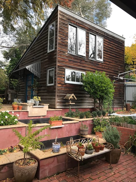 Attico ~ A loft in the ❤️ of Albury