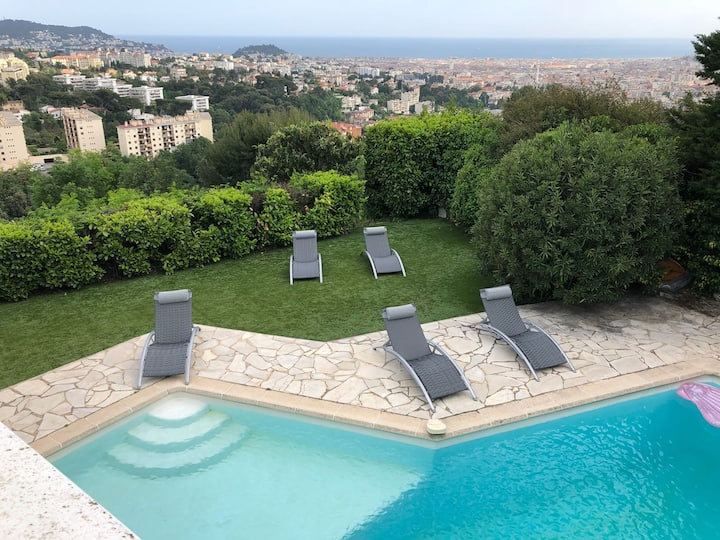 Villa With An Amazing View Over The Bay Of Nice - Nizza