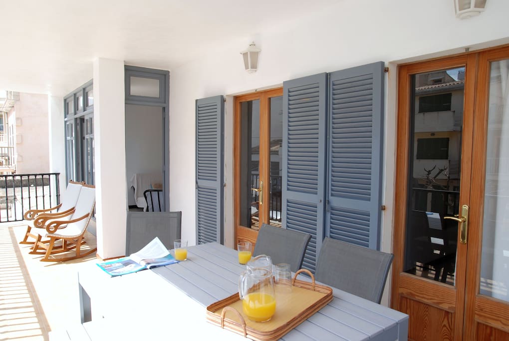 Terraza 1 (delantera)