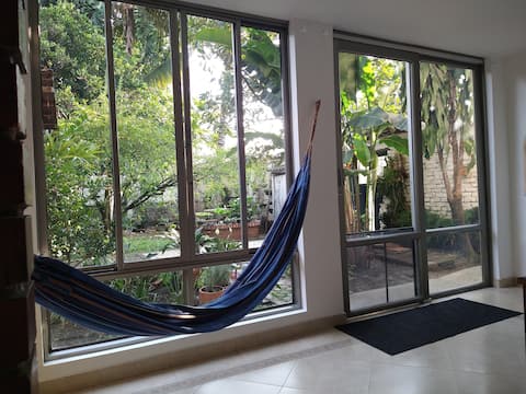 *Little Paradise* your cool and cozy space