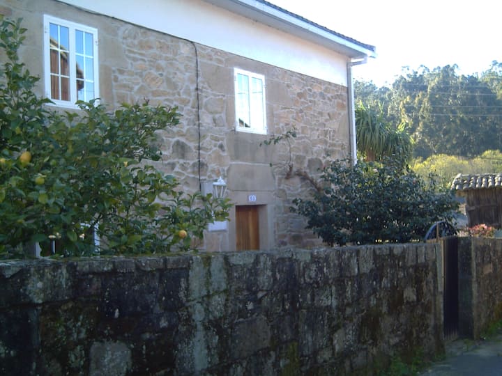 The village hause in Galicia.Spain. Houses for Rent in Rianxo
