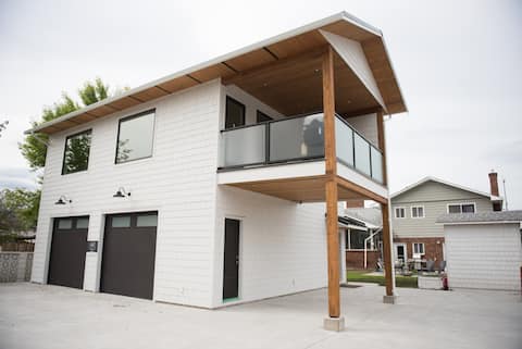 Carriage House - short term rental