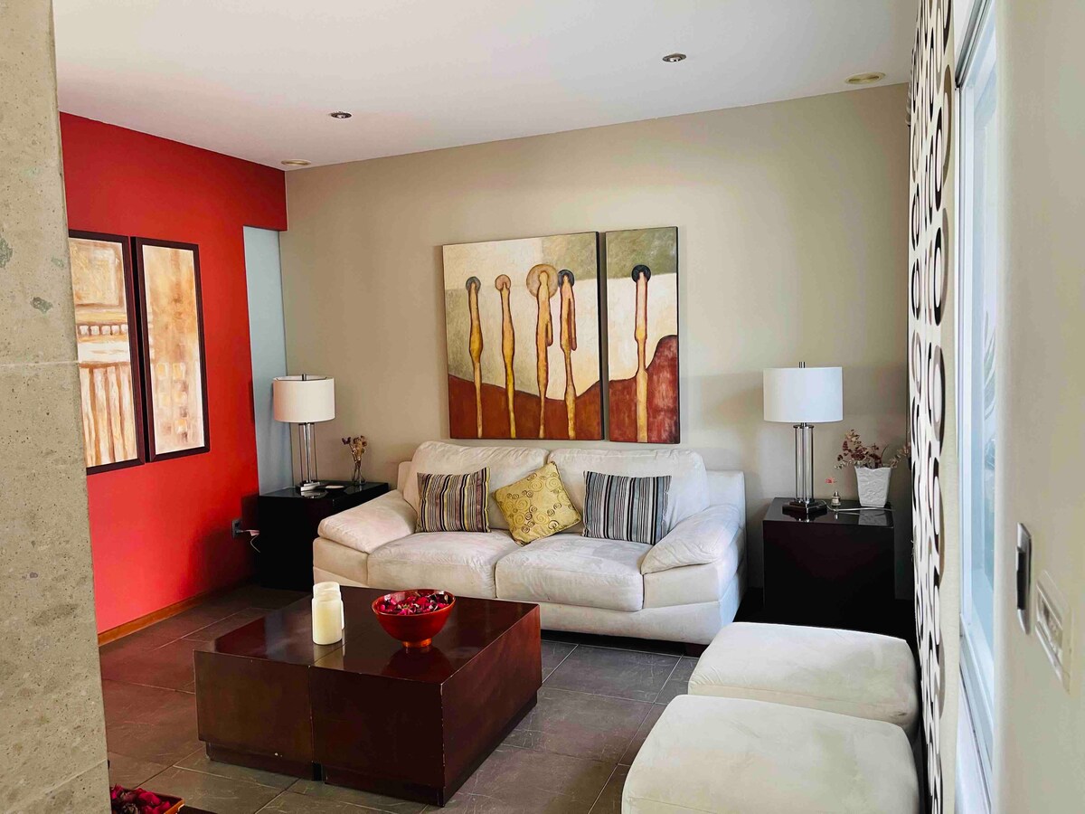 Airbnb con mejor rendimiento: Beautiful residence in Privada 3 bedrooms en Toluca