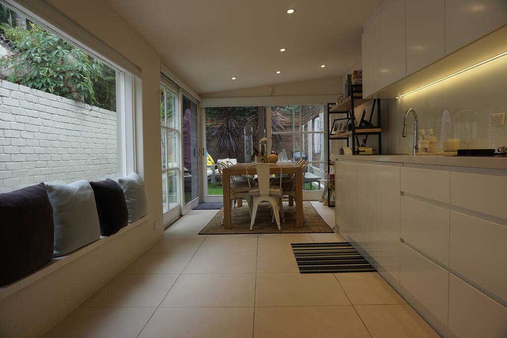 Eat in kitchen