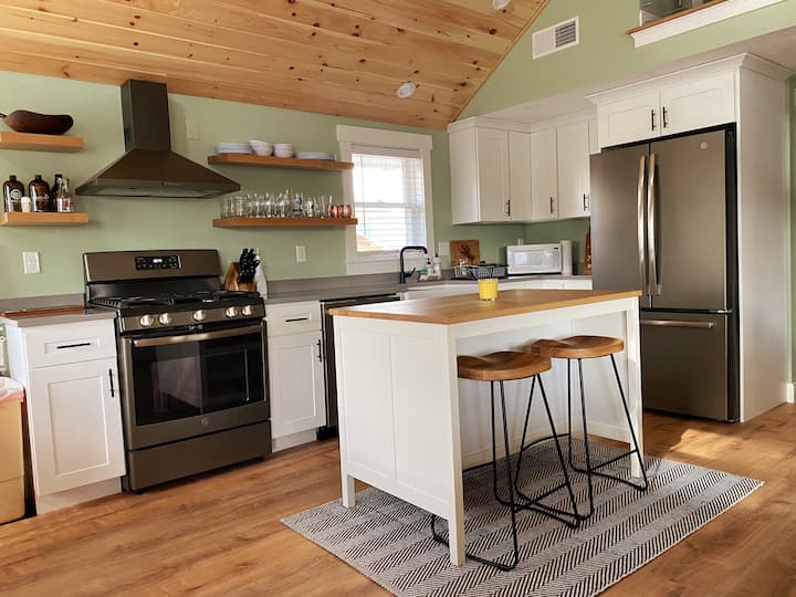 Governors Island Ferienwohnungen & Unterkünfte Gilford, New Hampshire