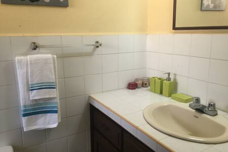 Zwischenmiete managua & wohnen auf zeit airbnb managua, managua ... Cuarto Patio creativo En lavado de