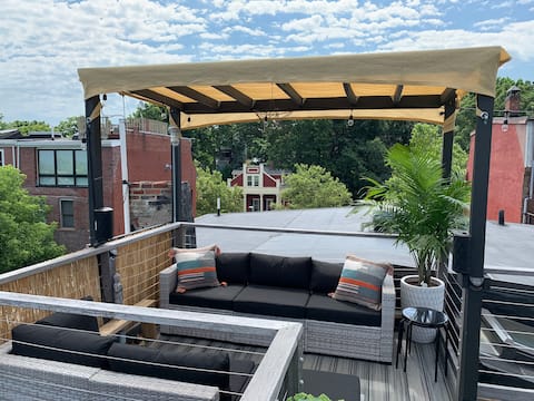 Boston Rooftop Retreat