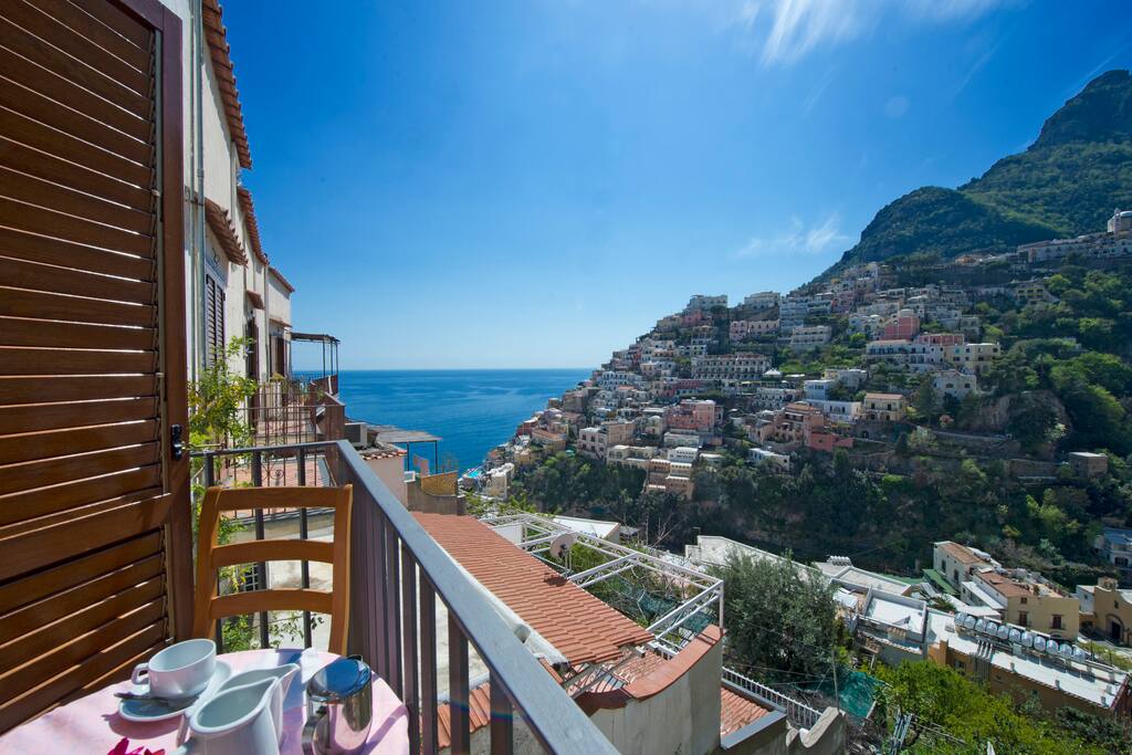 Sebastien Balcony central Positano Apartments for Rent in Positano