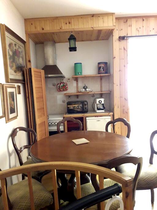 Zona pranzo e cottura