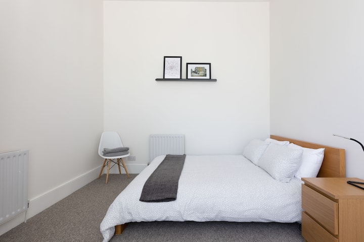 Modern 2 Bed Flat With Courtyard Garden Islington - Londres