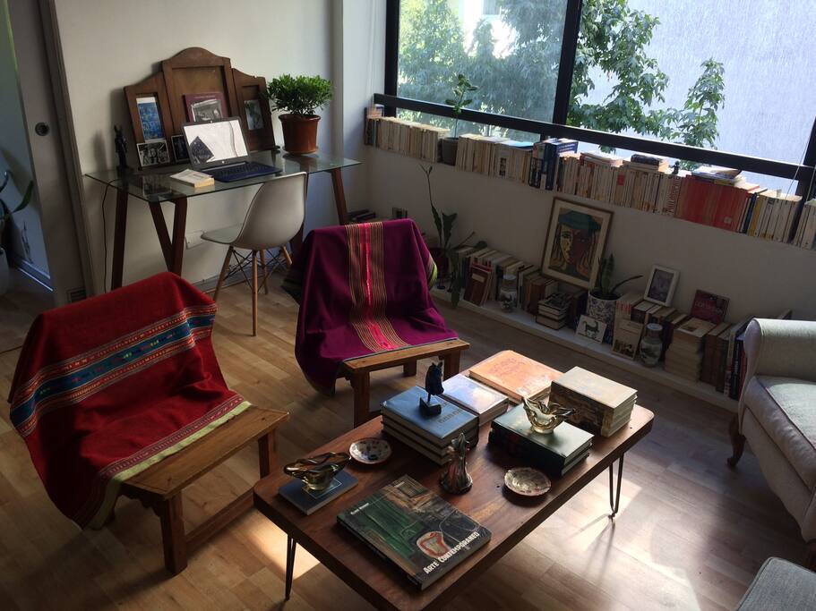 Salón y escritorio