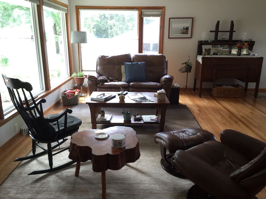Living Room from foyer