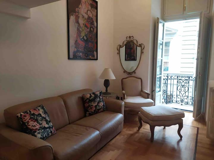 Bonahouse Turin. Elegant Apartment In The Center - Turin