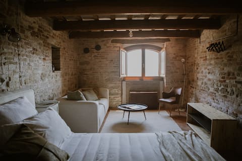 The house on the walls