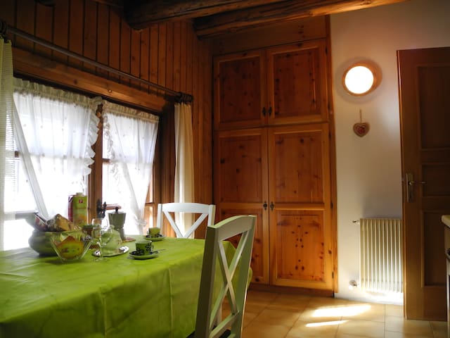 Simple little mansard