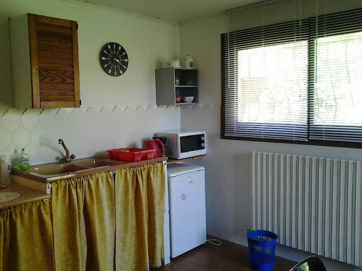 Studio En Rdc De Villa - Salon-de-Provence