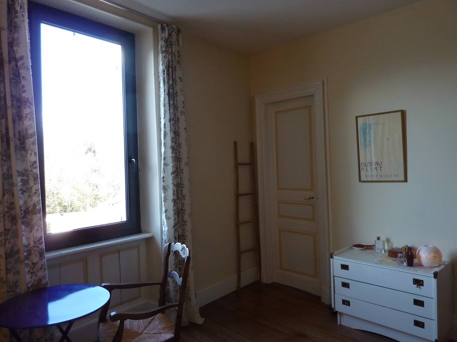 commode avec rangement.