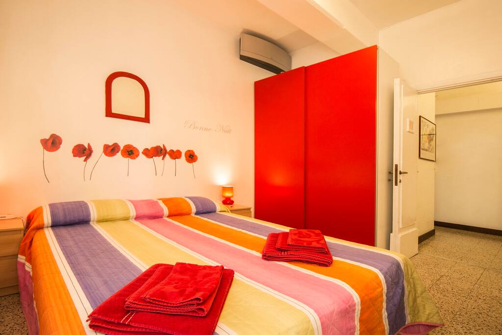 Bedroom QUEEN - n. 1 - Room of Cuddles