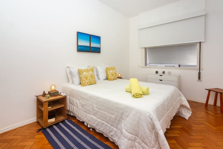 Spálňový apartmán N2 s dvojitou sprchou.
