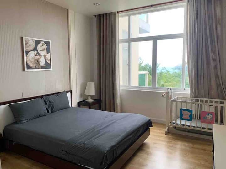 Habitación doble n .º 1 con cuna para bebés