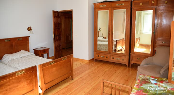 Chumba cha kulala 2,ghorofani vitanda viwili.