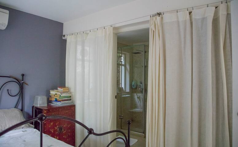 Village house in Hong Kong on Lantau Island gallery image 5