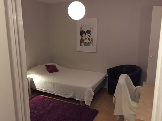 Room with 2 beds in the heart of Uppsala