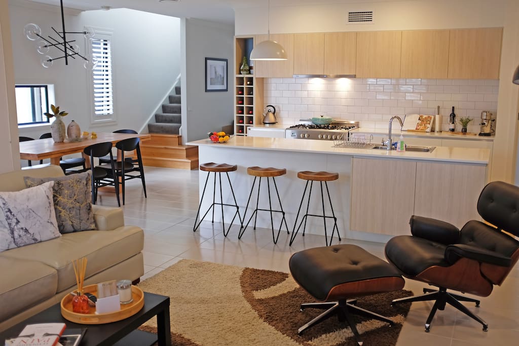 Fully accessible kitchen, dinning room and laundry.