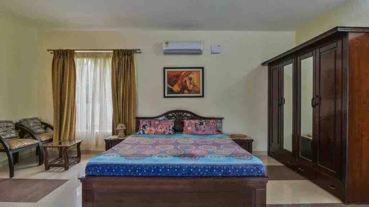 Bedroom 2 image 1